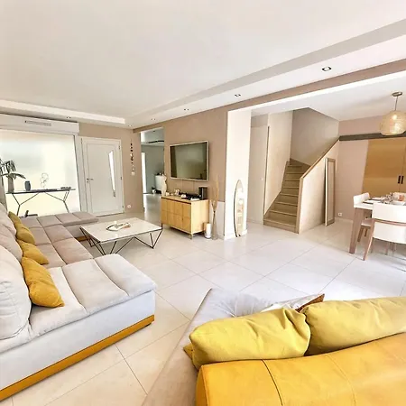 Frgk Private Pool, Garden & Ultra-fast Wi-fi * أنتيب